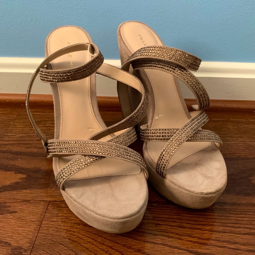 Pelle Moda Wedges